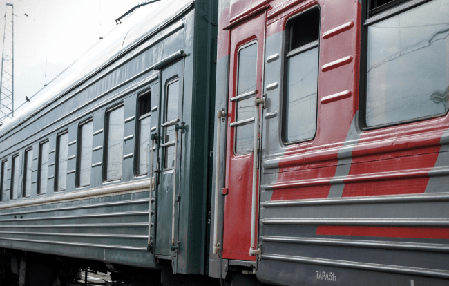 Transsibirische Eisenbahn - Waggon - Zugabteil - Glarean Magazin